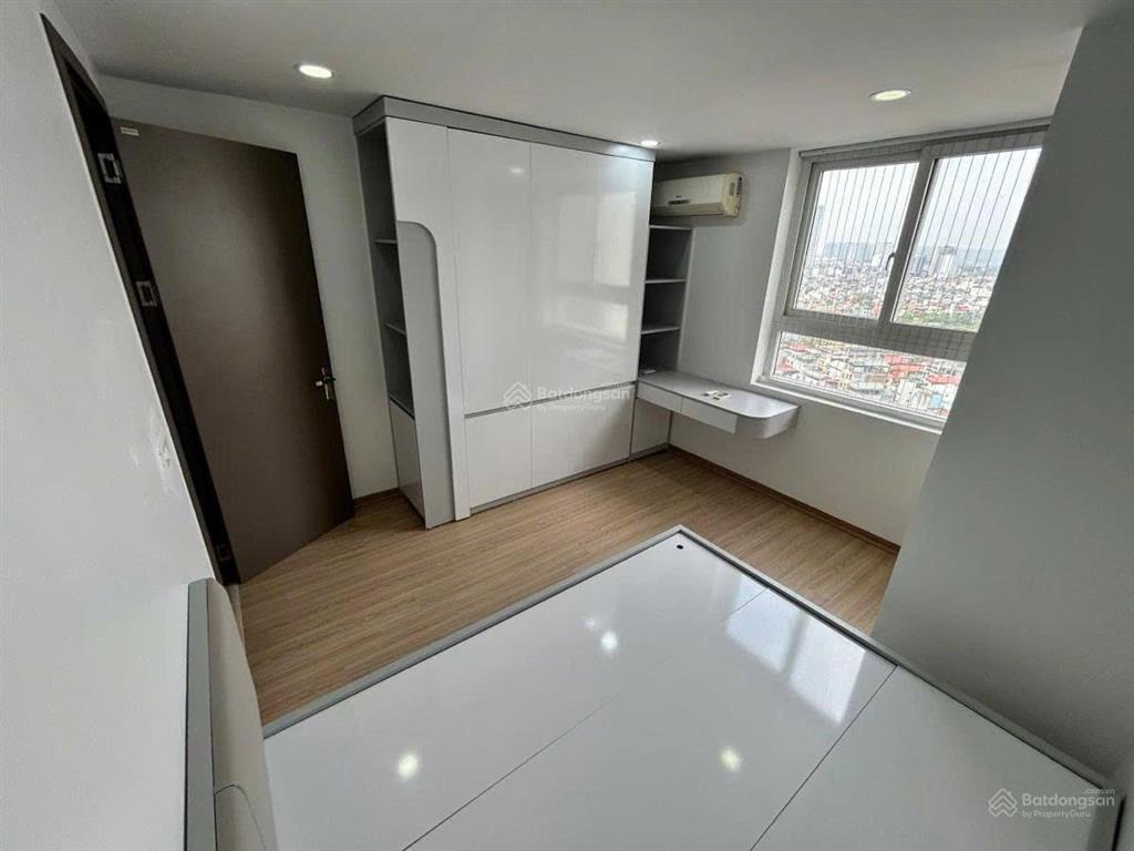 Chung cư trần phú 2 phòng ngủ fuul nội thất nhà đẹp long lanh dt 70 m 2 ngủ 2 vệ sinh chỉ 5.4 t