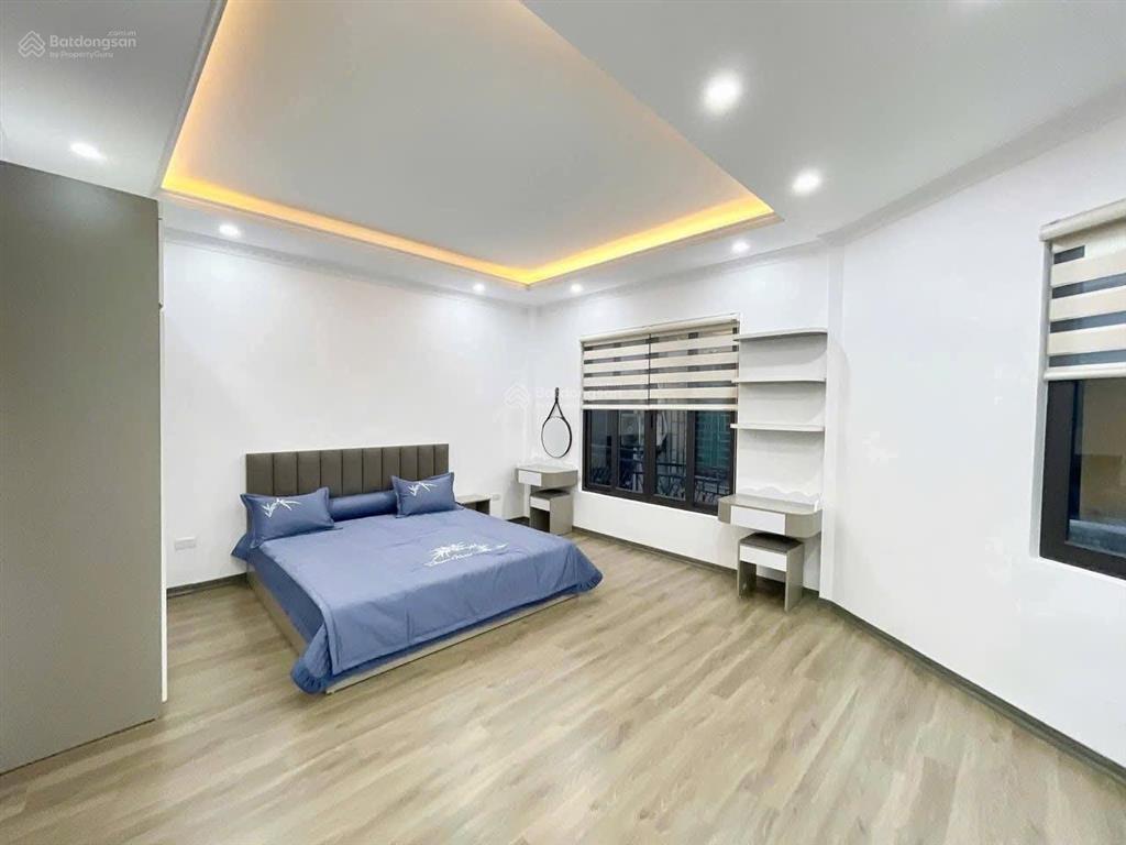 Đống đa 6 tầng thang máy nhà mới koong gần phố 35m chỉ 10.5 tỷ
