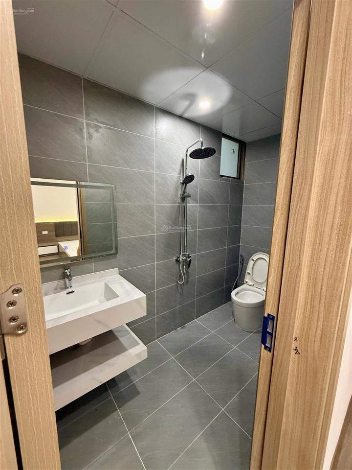 Chung cư xa la ct5 nhà đẹp fuul nội thất 2 phòng ngủ đẹp long lanh  dt 78m 2 ngủ2 wc giá 4x t
