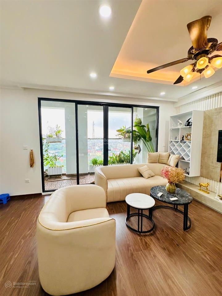 Cần bán gấp chung cư thiên niên kỷ nhà đẹp full nội thất  dt 62m2, 2 phòng ngủ chỉ 5,6 tỷ
