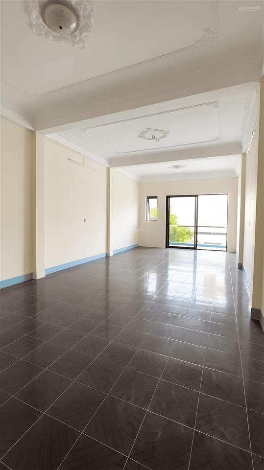 Nhà nguyên căn 444m2 diện tích sử dụng mặt tiền đường trần hưng đạo