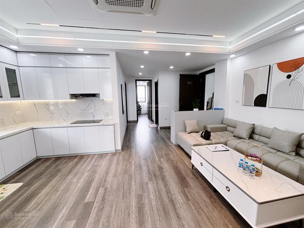 Cực hiếm cc minh khai sát time city, 4 mặt thoáng view hồ 100m2  4 ngủ, full nội thất cao cấp