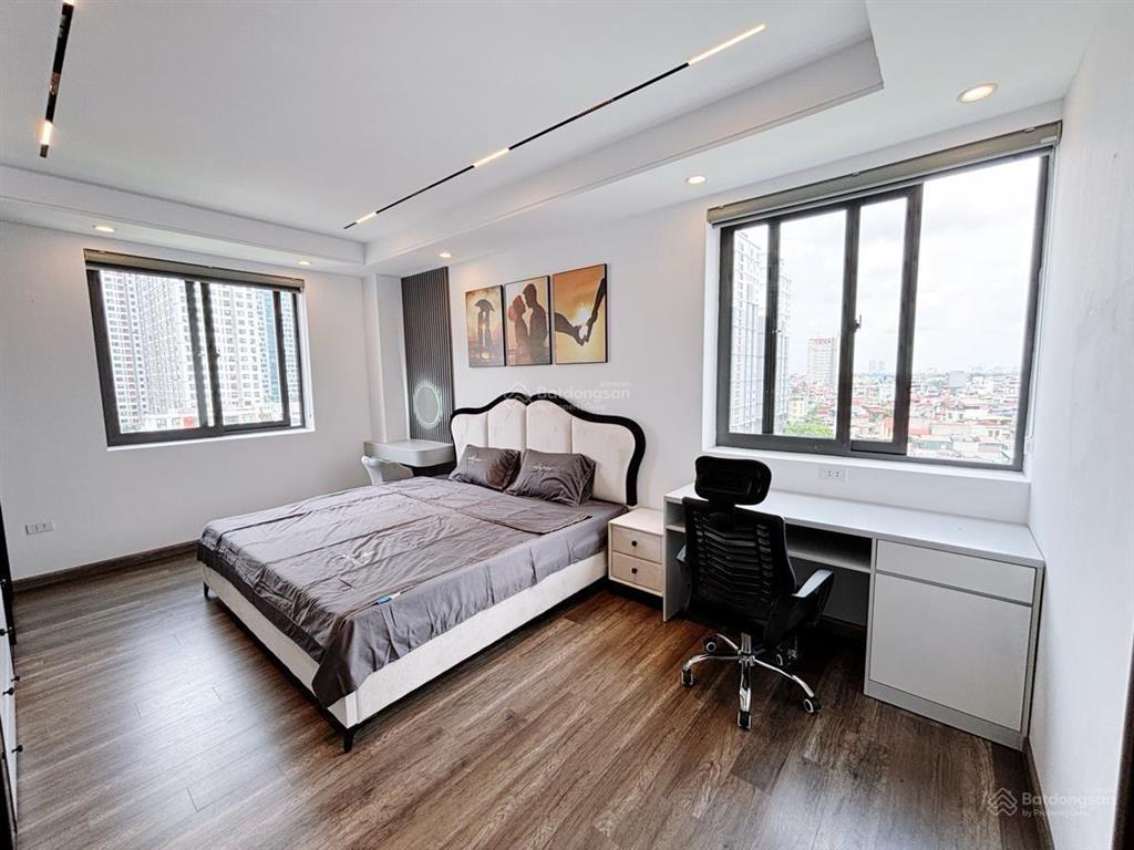 Cực hiếm cc minh khai sát time city, 4 mặt thoáng view hồ 100m2  4 ngủ, full nội thất cao cấp