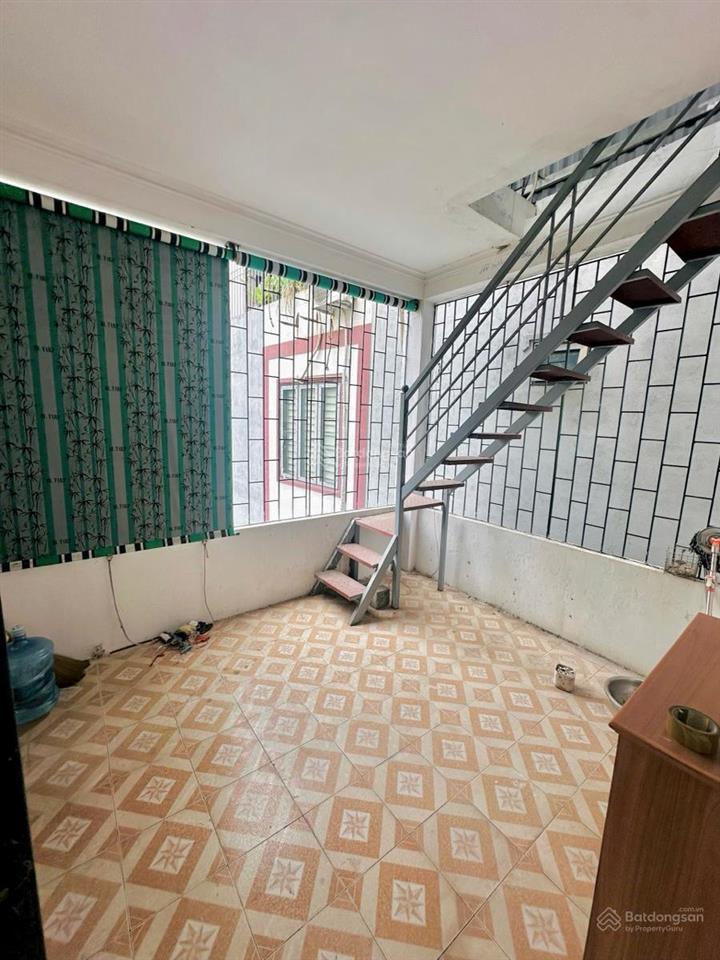 Trương định 45m 4n nhà dân xây , lô góc 3 thoáng , khung cột chắc chắn , sáng thoáng , ngõ ba gác