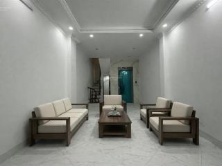 Cực hiếm! bán nhà trương định 36m  6 tầng thang máy vf3 đỗ cửa ngõ thông, kd, khu dân cư đông đúc