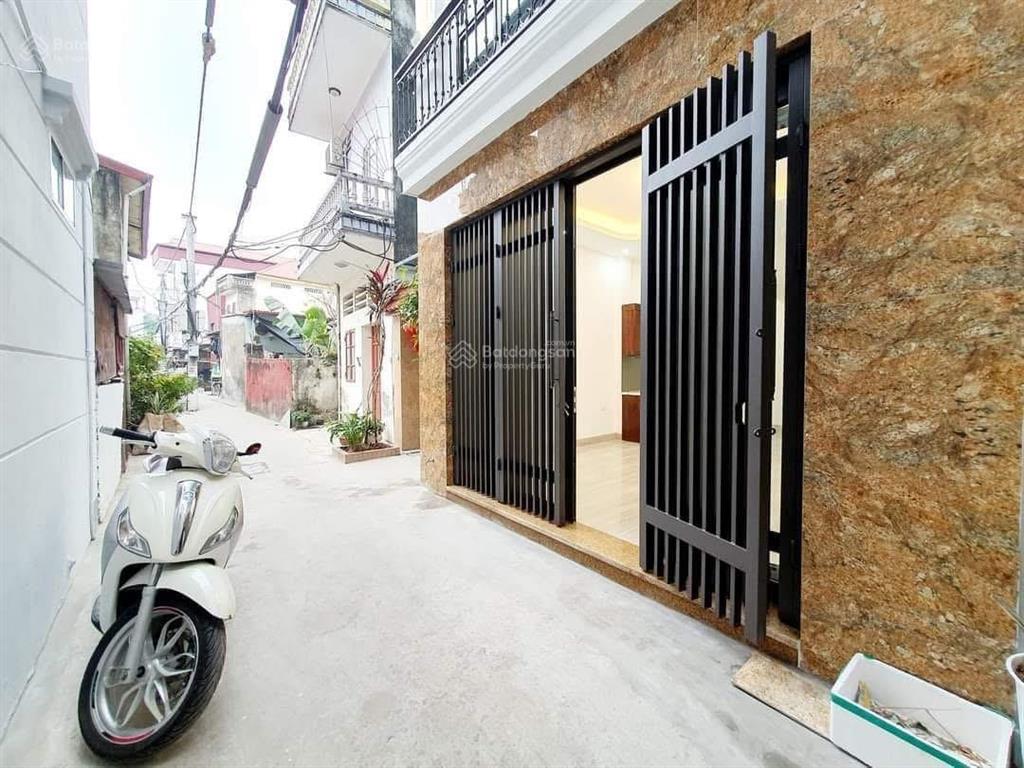 Ở sướng minh khai 48m  5 tầng  5 ngủ  giá 8.5 tỷ gần ô tô, tiện ích xung quanh đầy đủ