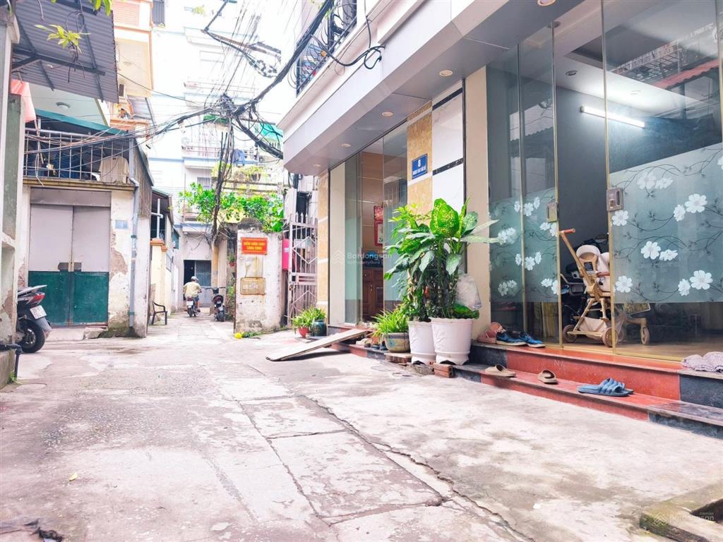 Siêu ngon . minh khai gốc đề ngõ ba gác sát ô tô,hàng xóm đền lừ feilz home dt 30m2 giá chỉ 6.4 tỷ