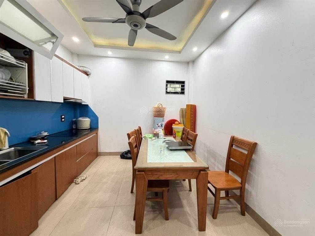 Ở sướng. phân lô đại từ 48m2  6 p ngủ  chỉ 8.6 tỷ gần chợ trường tiện ích đủ cả, phù hợp gđ đông