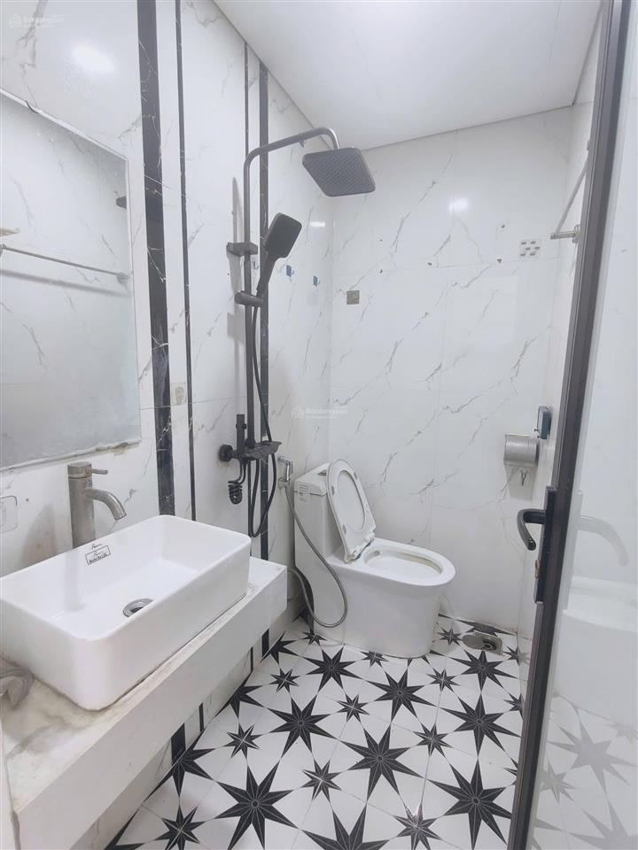 Cực hiếm căn hộ ccmn hoàng mai 40m1 ngủ  1 khách full đồ, ô tô qua cửa gần bách kinh xây ở sương