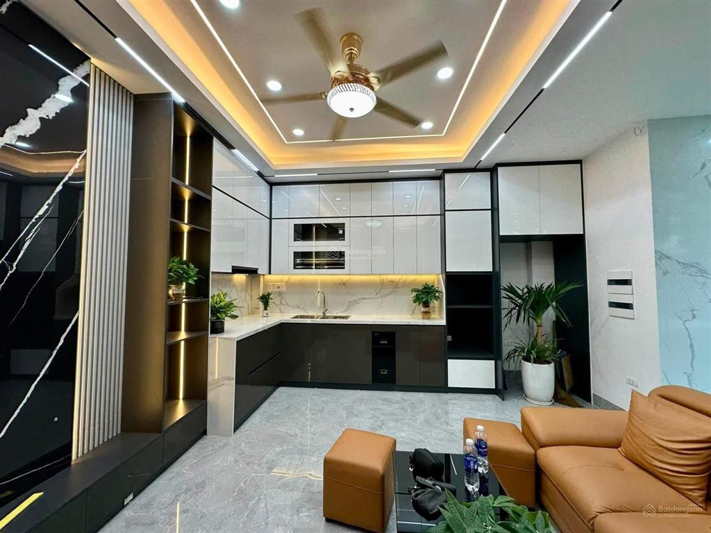 Hiếm có 1 căn lương khánh thiện sân riêng 3 thoáng 49m²  4 ngủ full đồ ba gác tận cửa ở siêu sướng