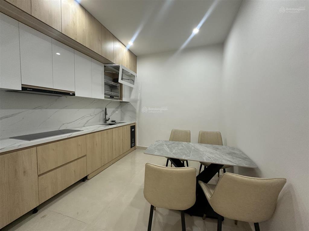 Tin thật! lương khánh thiện, 20m ra ôtô, 2 thoáng ngõ thông, dân xây 5t 5 ngủ full nội thất, ko qh