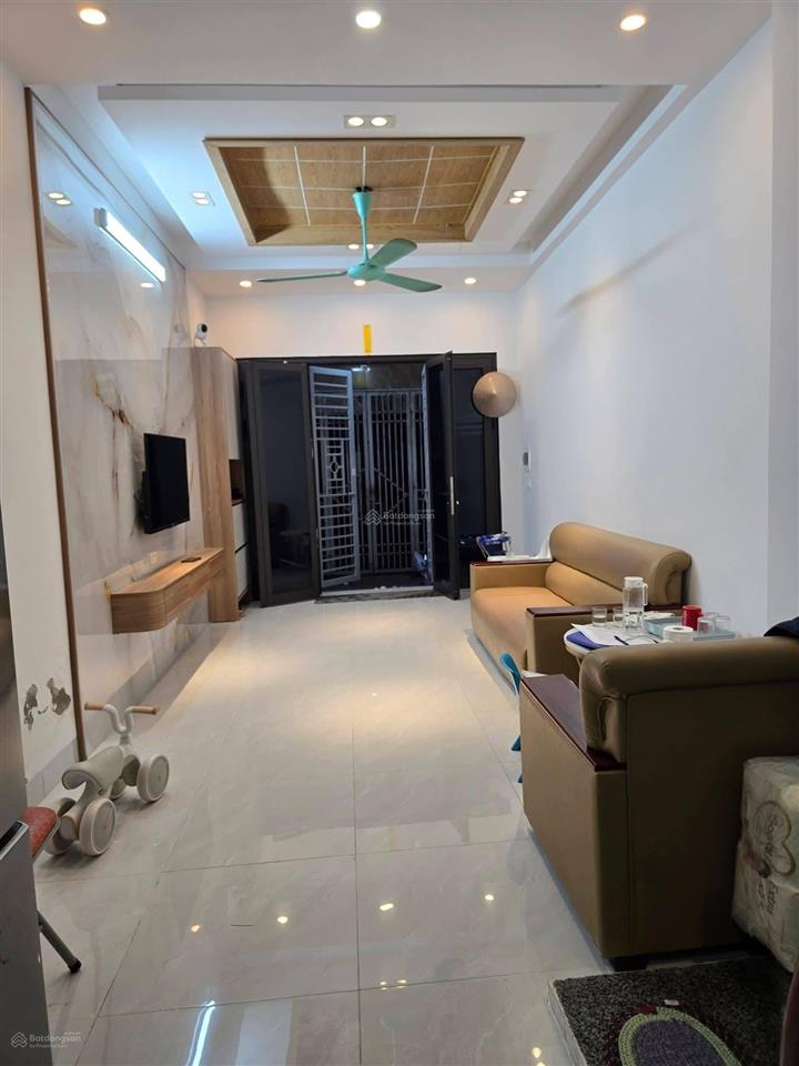 Hàng ngon. trương định, lô góc, trước nhà 2.5m gần phố, dân cư đông, tiện ích đủ giá chỉ 6.9 tỷ