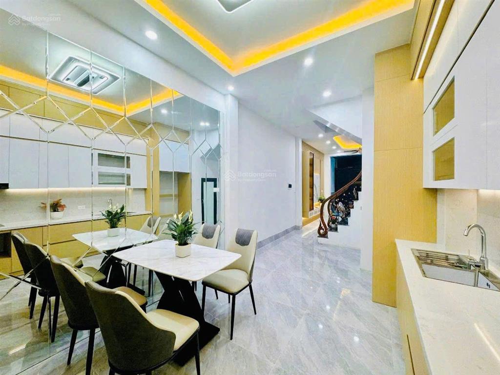 Giá tốt! kim ngưu, 2 thoáng vài bước ra mặt phố, kinh doanh, dân xây, full nội thất, sổ đẹp, ko qh