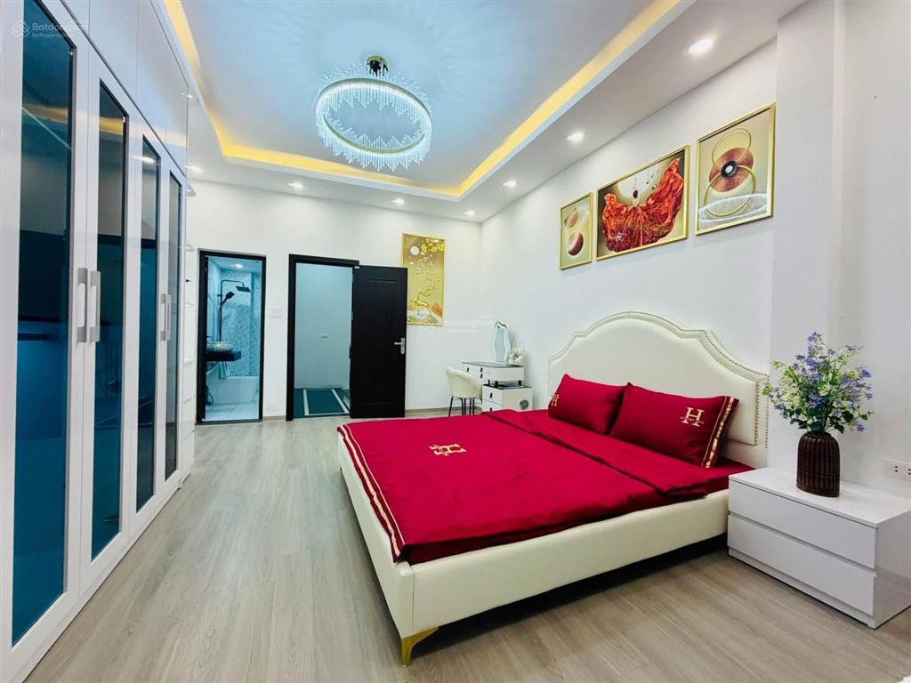 Cực ngon! lương khánh thiện 7 tầng thang máy, cách 1 nhà ra phố xây mới hiện đại full nội thất