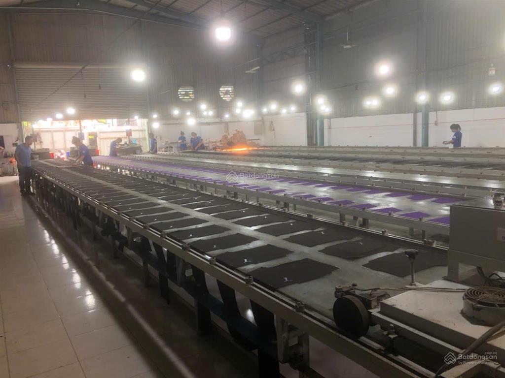 Cần sang nhượng ,cho thuê lại xưởng in lụa.
với diện tích hơn 400m2 và 1 gác hơn 100m2 kiên cố....