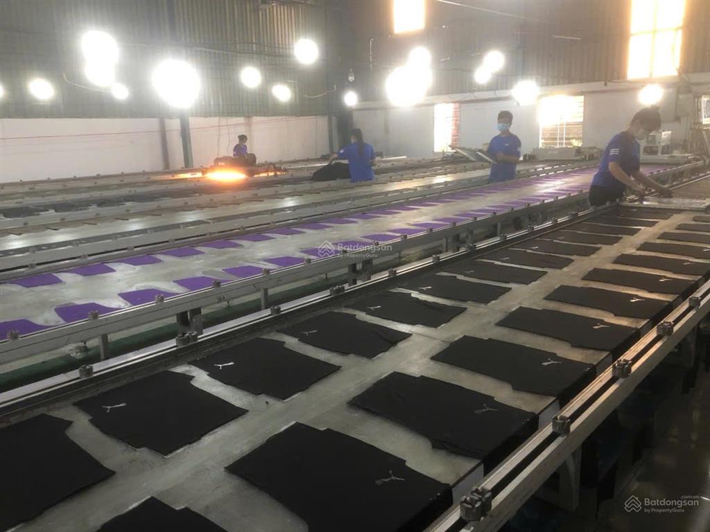 Cần sang nhượng ,cho thuê lại xưởng in lụa.
với diện tích hơn 400m2 và 1 gác hơn 100m2 kiên cố....