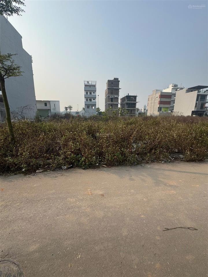 Cực hiếm trục chính đất đấu giá huỳnh cung, tam hiệp hàng xóm kđt linh đàm 80m2 mt6 giá 16.8 tỷ