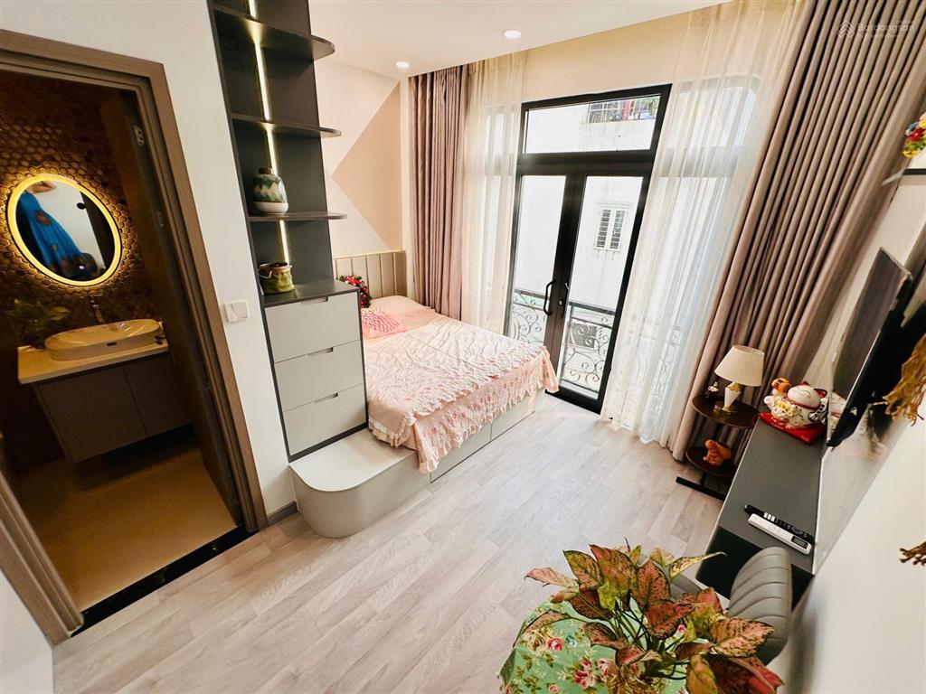 Gần trường sa  studio ban công, cửa sổ  đầy đủ nội thất mới đẹp  có nhận ngắn hạn