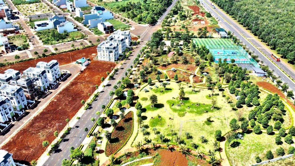 Bán biệt thự đơn lập 312m2 hướng đông nam mát mẻ giá tốt