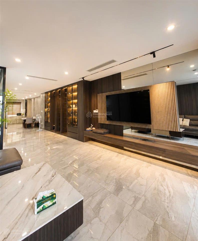 Shophouse full nội thất kđt thành phố cà phê giá cực tốt.
