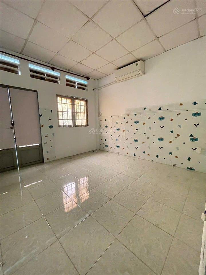 7,5tr/tháng cho thuê nhà mặt tiền đường số 9, p9, gò vấp, dt 4x12m trệt lầu 2pn 2wc