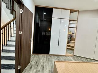 Cần bán nhà đẹp phố giảng võ, 3 bước chân ra ô tô tránh, gần trường chợ, nhà đẹp ở ngay36m2x5t,4ngủ