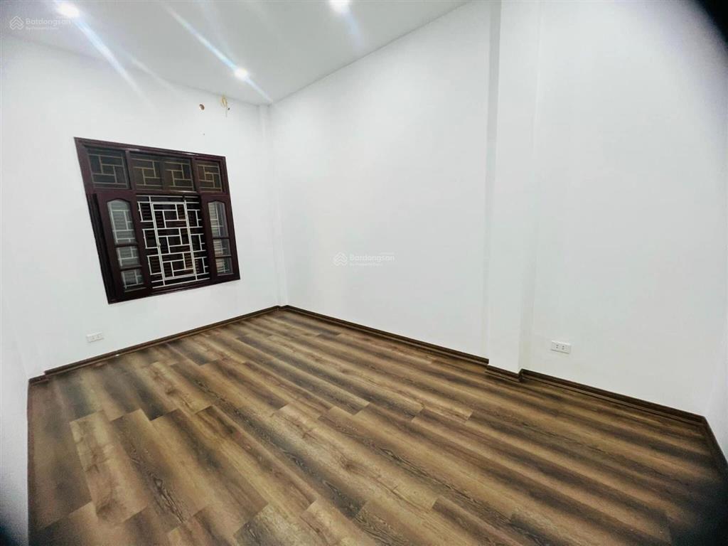 Rẻ đỉnh! nhà tôn đức thắng, 2 mặt thoáng, cực gần phố, ngõ thông, quá hiếm, dân xây, 33m*5t