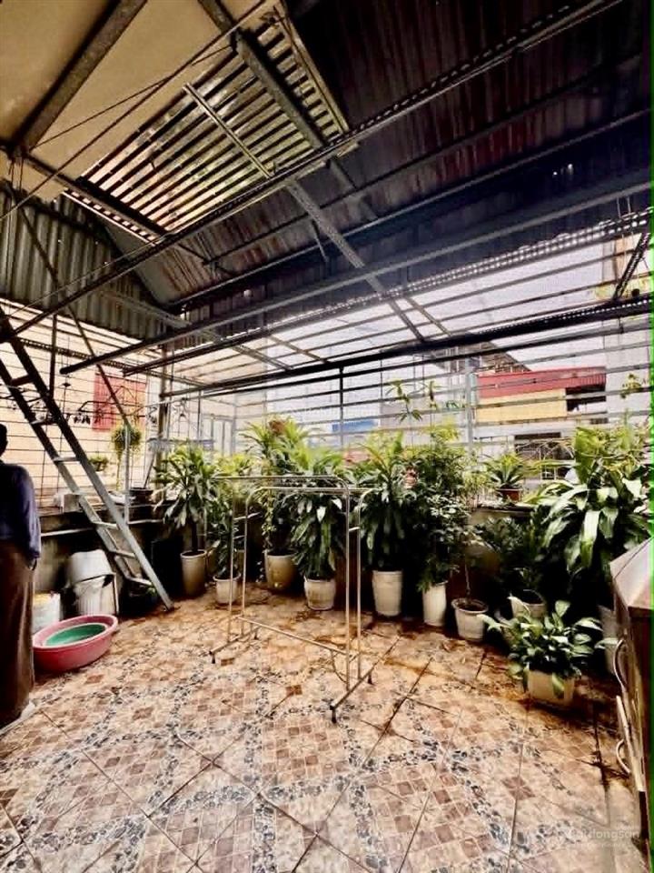Giảm sốc! phố vương thừa vũ vài bước chân ra phố, gần trường chợ,vành đai 2.5,ngõ nông rộng 34m2x5t
