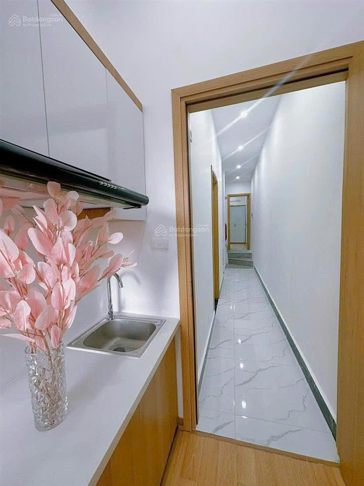 Cần bán nhà phố vũ ngọc phan, gần phố ôtô tránh thông sang nguyễn chí thanh, nhà đẹp ở ngay 38m2x6t