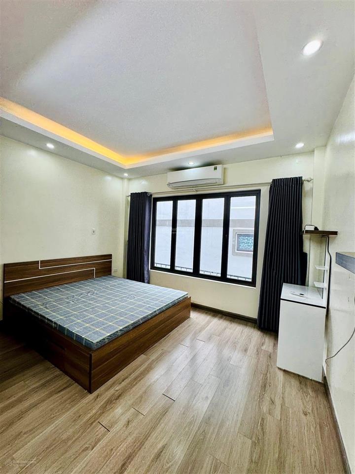 Cần bán nhà đẹp phố hào nam, ngõ nông gần ô tô, mặt tiền quyền lực 5m, tặng nt, ở ngay, 37m2x5t