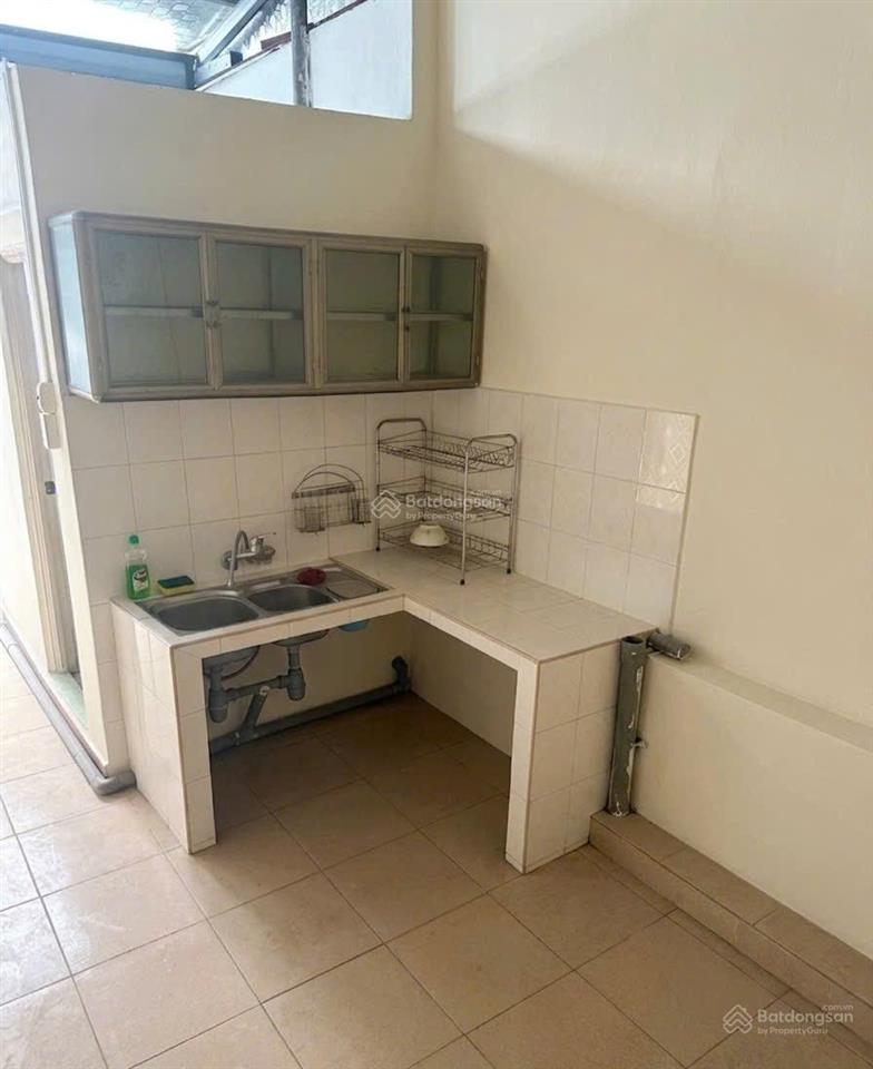 Cho thuê tầng 2 nhà riêng tại vạn phúc, 2,5 triệu, 70m2, hàng hiếm tại hà đông