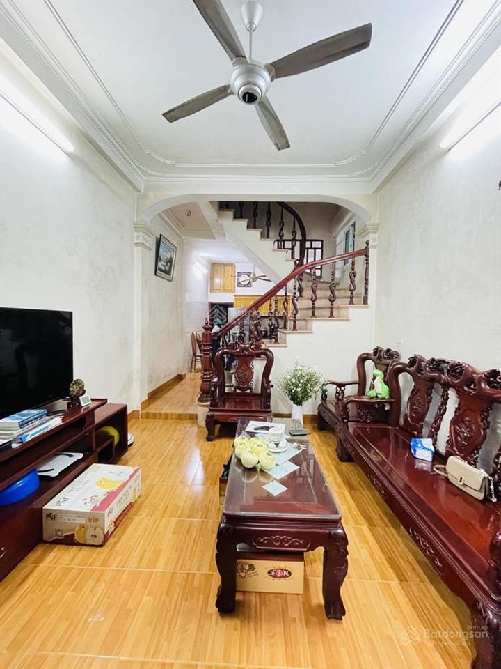 Cho thuê nhà riêng 30m2, 12 triệu vnd tại bạch đằng, quận hai bà trưng, hà nộio936o71228