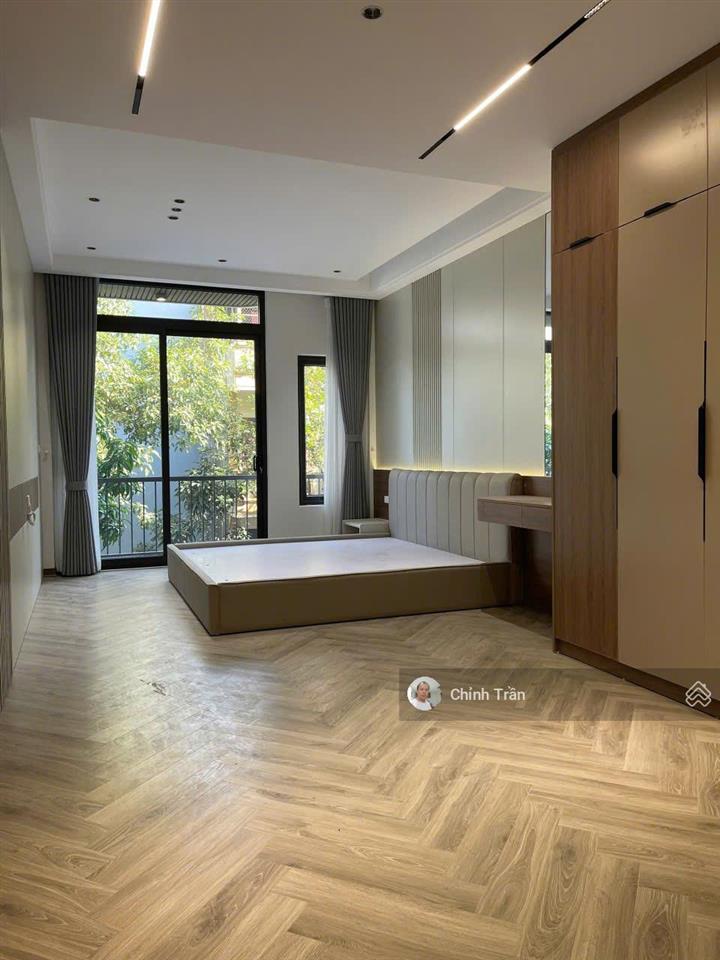 Cc bán gấp nhà mặt phố phân lô vỉa hè ô tô tránh kinh doanh giá đầu tư 50m 6 tầng tm giá 17 tỷ tl