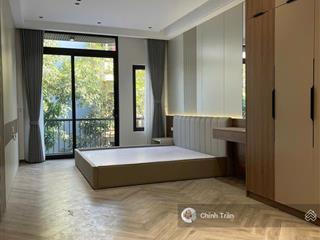 Cc bán nhà 67m 7 tầng thang máy ô tô tránh kinh doanh 2 thoáng trước sau tại phúc đồng long biên.