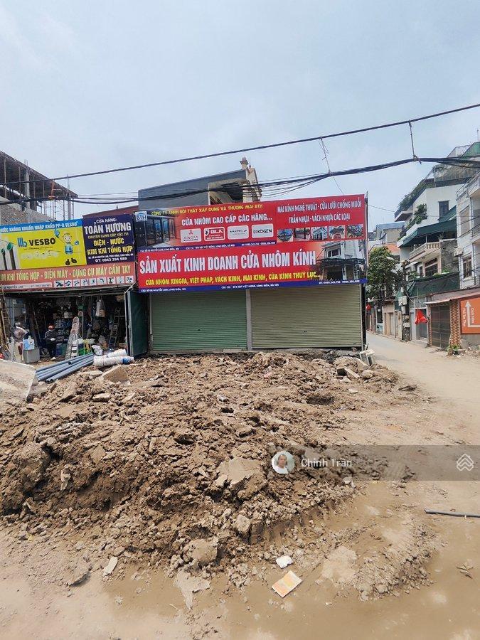 Cc gửi bán lô đất đẹp mặt phố tân thụy long biên. diện tích rộng mt lớn giá đầu tư chỉ 212 tr/m