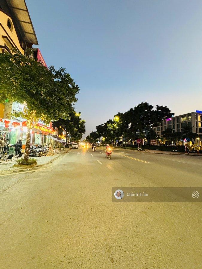 Bán đất tặng nhà vỉa hè ô tô tránh kinh doanh ngô gia tự long biên 300m mặt tiền 12m 48 tỷ tl