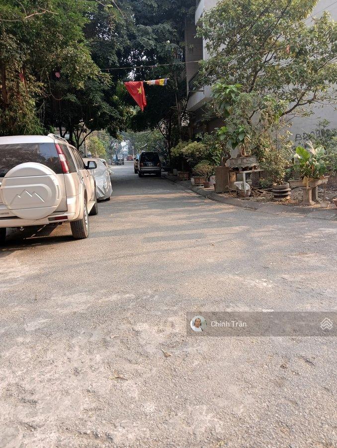 Cc gửi bán đất đẹp vỉa hè ô tô tránh kinh doanh giá 175 tr/m2. hiện trạng giá chỉ 75 triệu/m2