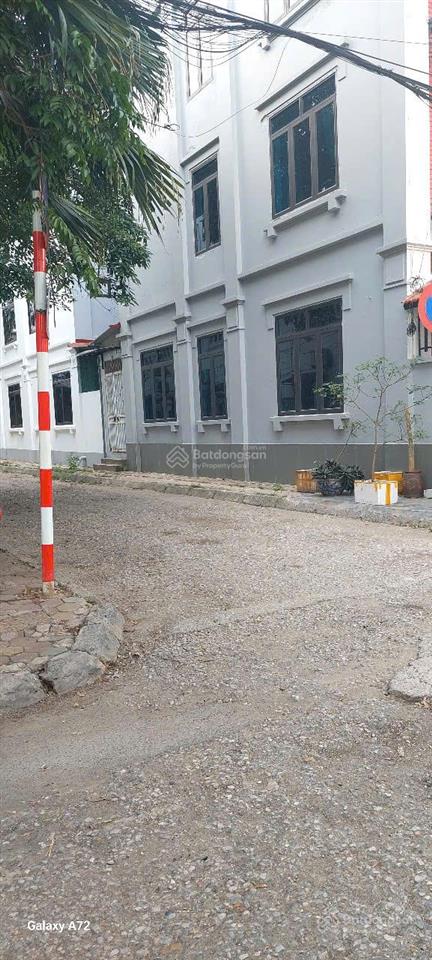 Bán nhà đức giang long biên 94m mt 5.7m phân lô ô tô tránh kinh doanh.16.9 tỷ thương lượng