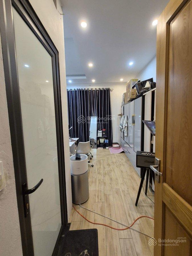 Bán nhà phố tư đình long biên 45m2 4 tầng mặt tiền hơn 5m ô tô đỗ cửa vào nhà giá nhỉnh 7 tỷ