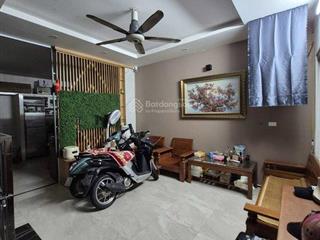 Bán nhà phố tư đình long biên 45m2 4 tầng mặt tiền hơn 5m ô tô đỗ cửa vào nhà giá nhỉnh 7 tỷ