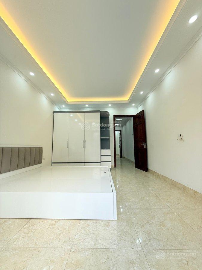 Bán nhà phố thanh am 56m 5 tầng mặt tiền gần 4m full nooij thất có gara ô tô 8,15 tỷ thương lượng