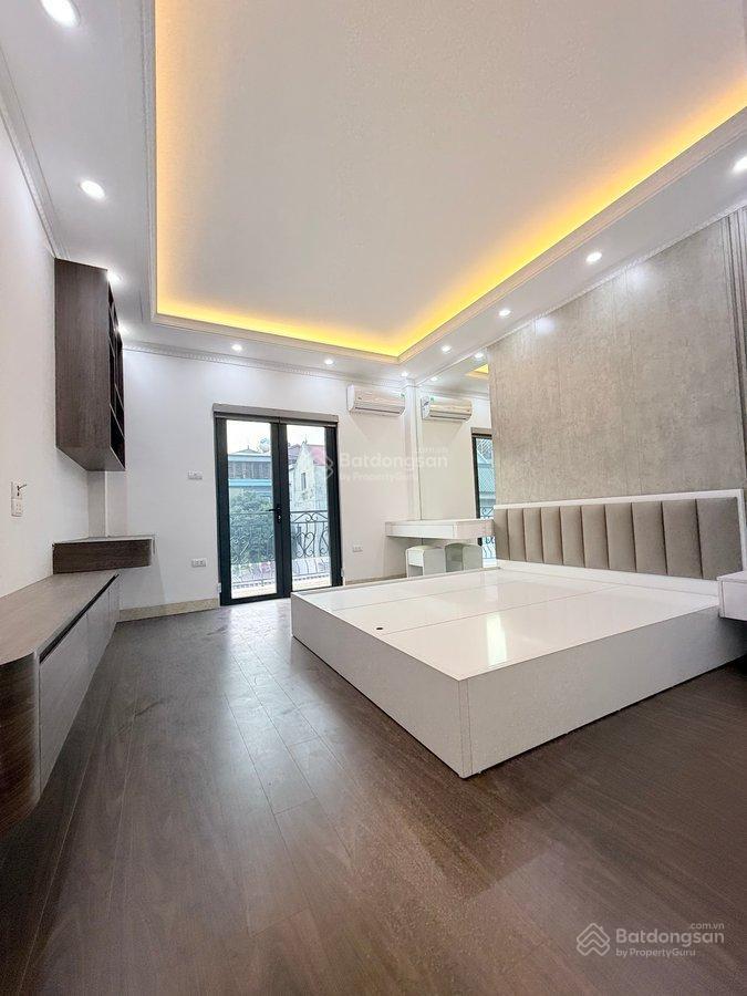 Bán nhà phố thanh am 56m 5 tầng mặt tiền gần 4m full nooij thất có gara ô tô 8,15 tỷ thương lượng