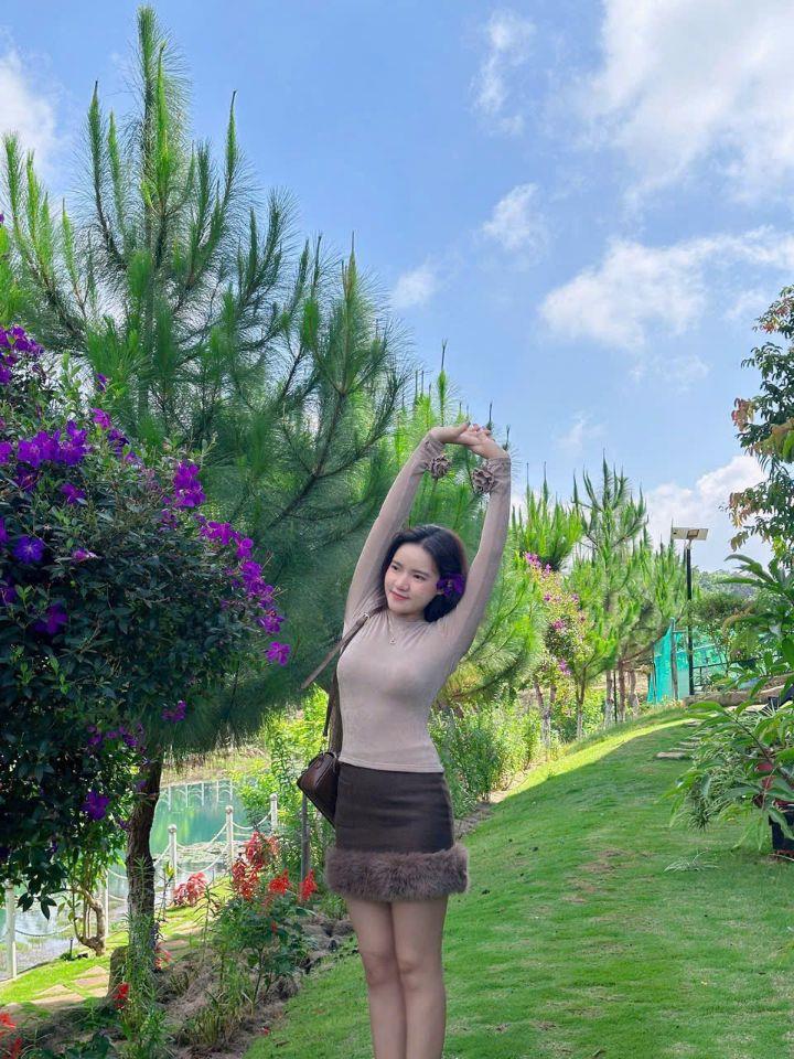 Cần bán nhanh 200m2 view hồ xây homestay Bảo Lộc