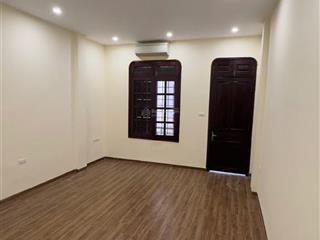 Cho thuê nhà mới đẹp 5 tầng phố nguyễn khang, yên hòa, cầu giấy, hà nội, làm văn phòng, ở