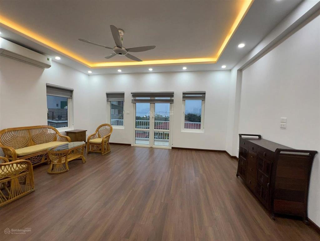 Cho thuê nhà mới đẹp 5 tầng phố nguyễn khang, yên hòa, cầu giấy, hà nội, làm văn phòng, ở