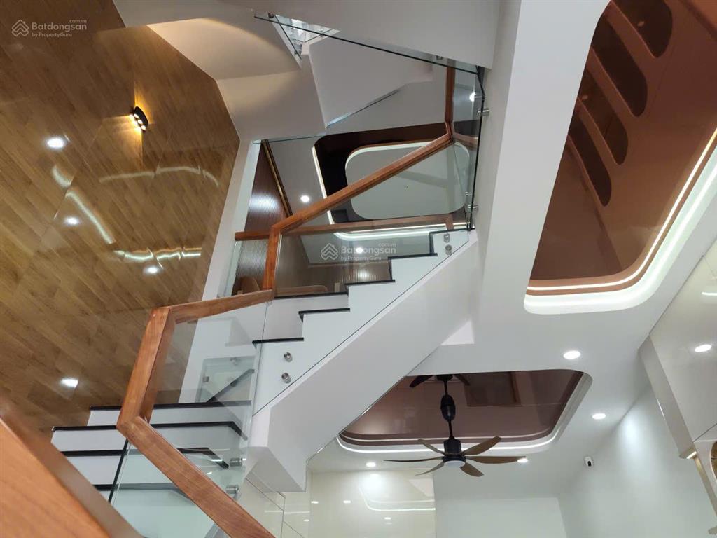 Cần bán nhà mới xây dựng ngay tại kđt sầm uất p. đông hoà, tp.hcm 104m2 7ty850