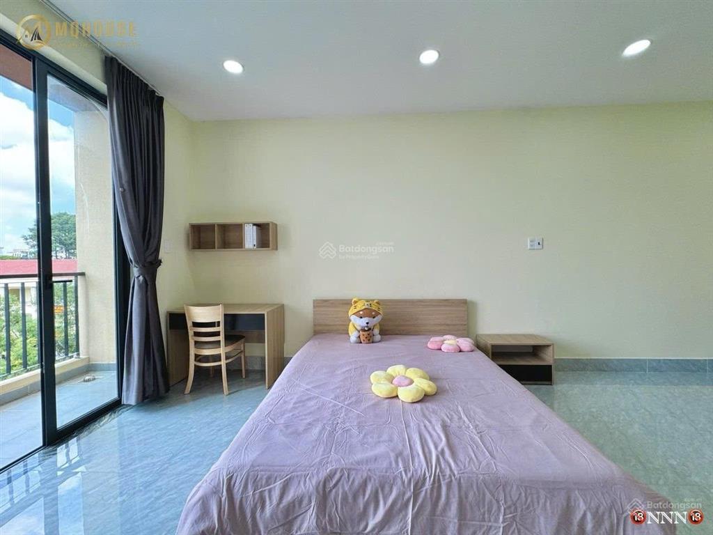 Căn hộ siêu thoáng rộng 40m2 có thang máy bãi xe oto. nằm gần công viên hoàng văn thụ