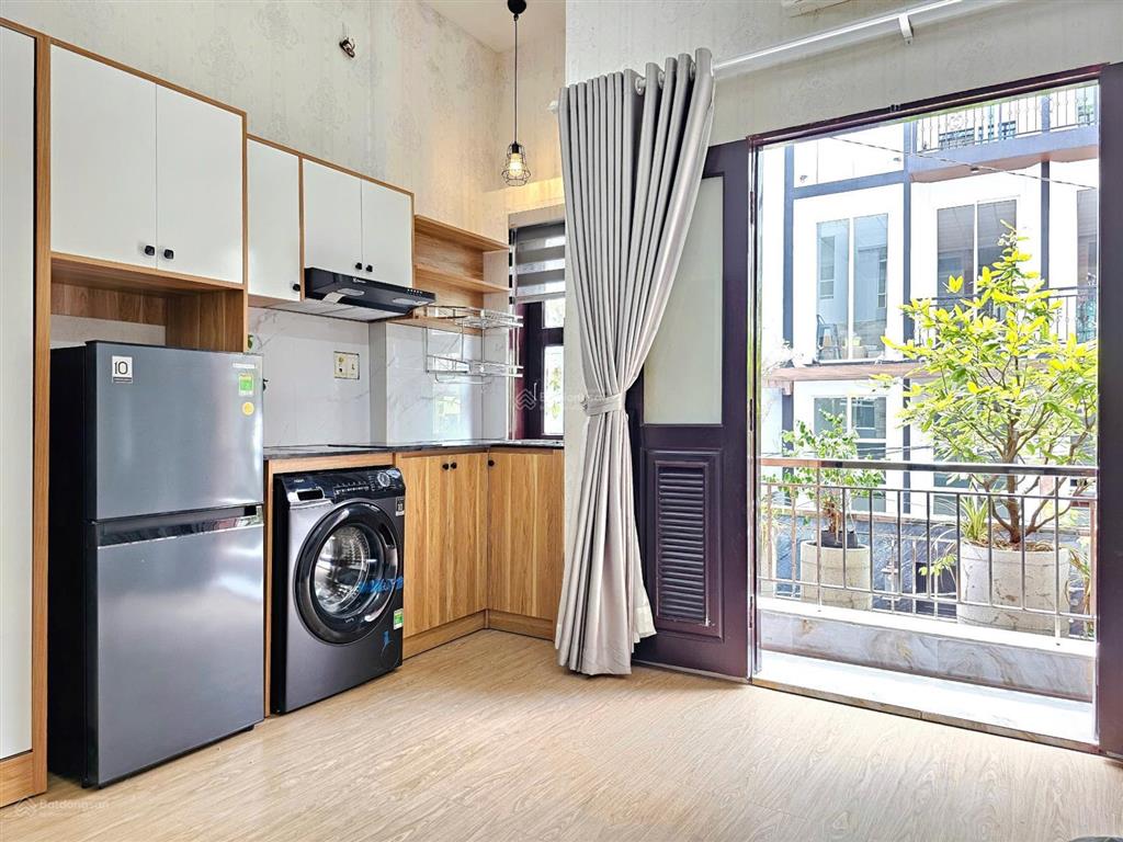 Căn hộ full nội thất ban công cây xanh siêu mát ngay lê văn sỹ tiện di chuyển các quận