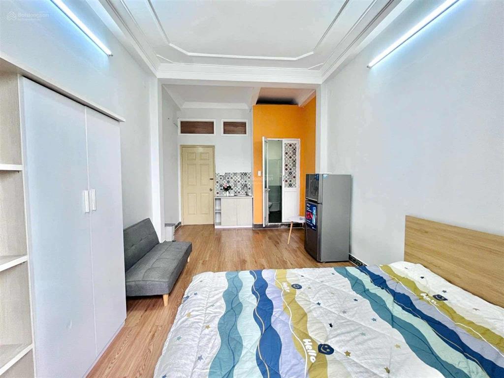 Cho thuê cc mini 5,3 triệu, 35m2 tại phan xích long, p2, phú nhuận ban công full nội thất