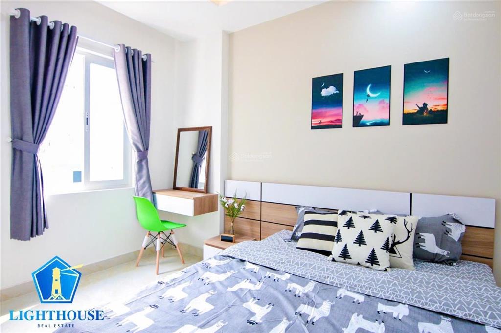 Căn hộ cao cấp 40m2 dạng vách ngăn, full nội thất có thang máy hầm xe, ngay ngã tư phú nhuận
